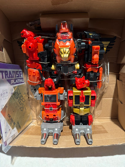 Transformers 30th Anniversary Predaking