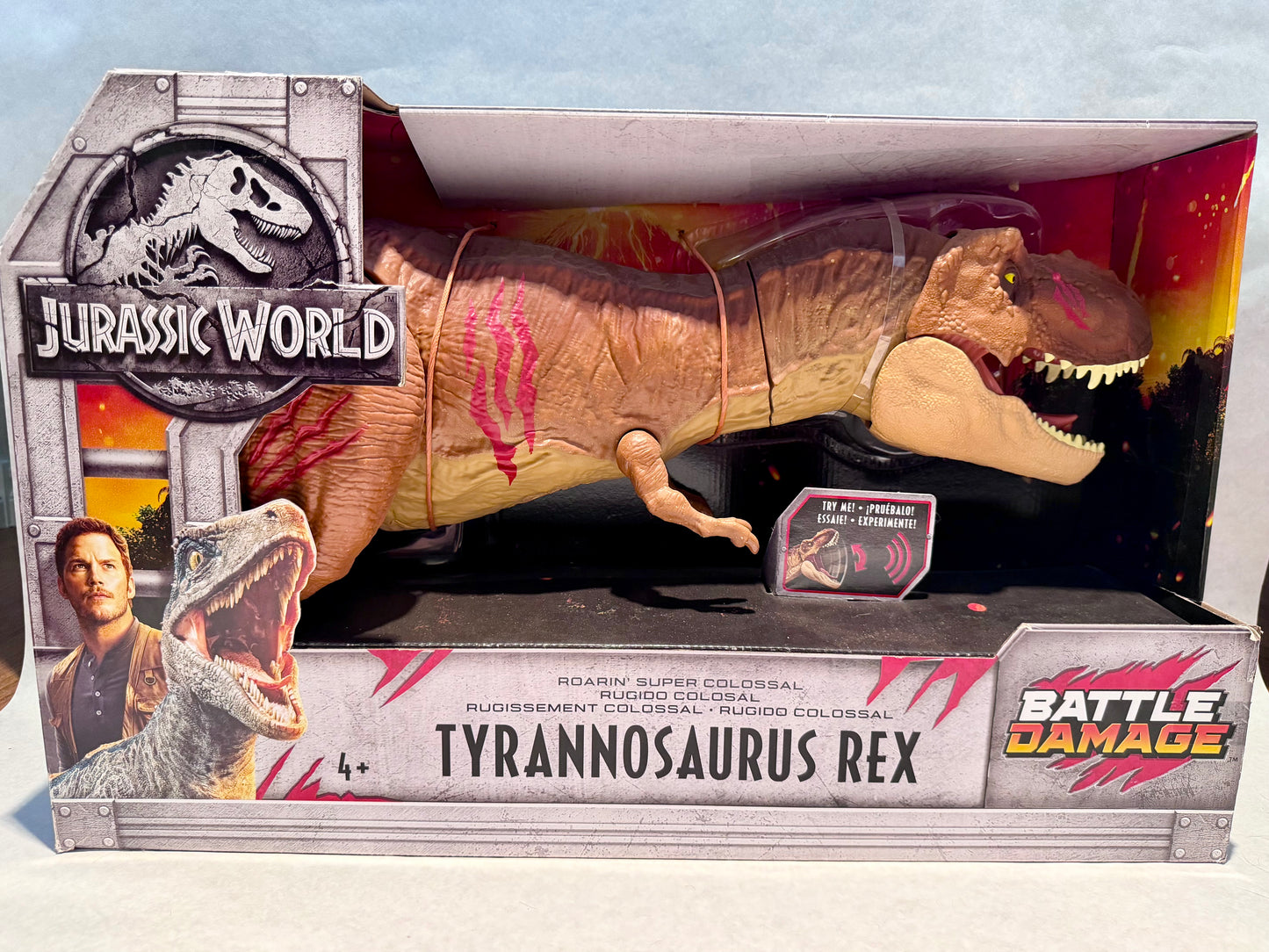 Jurassic World Tyranosaurus Rex Balltle Damage