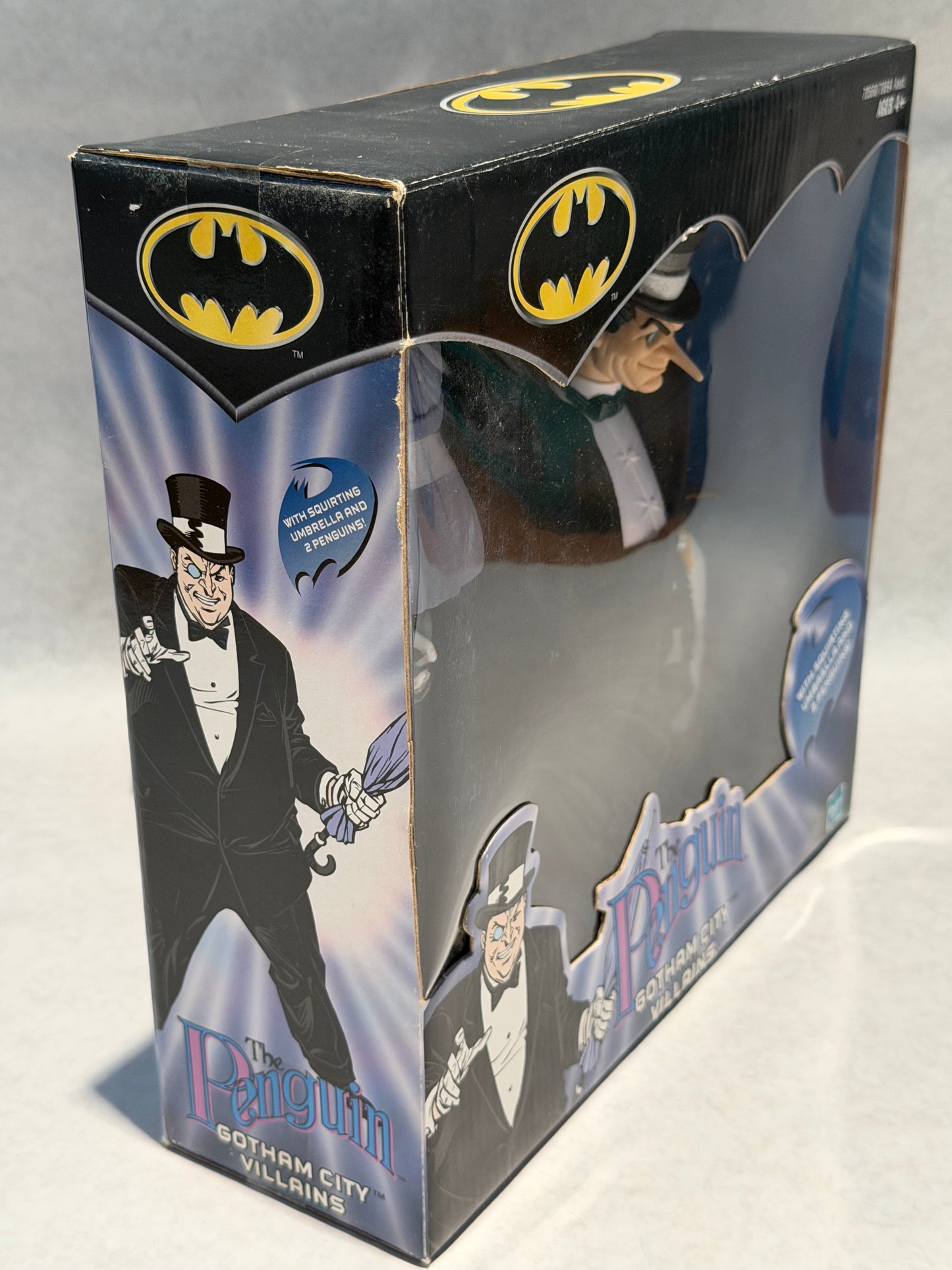 The Penguin Gotham City Vilains