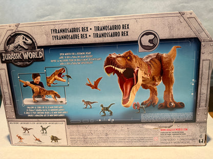 Jurassic World Tyranosaurus Rex Balltle Damage