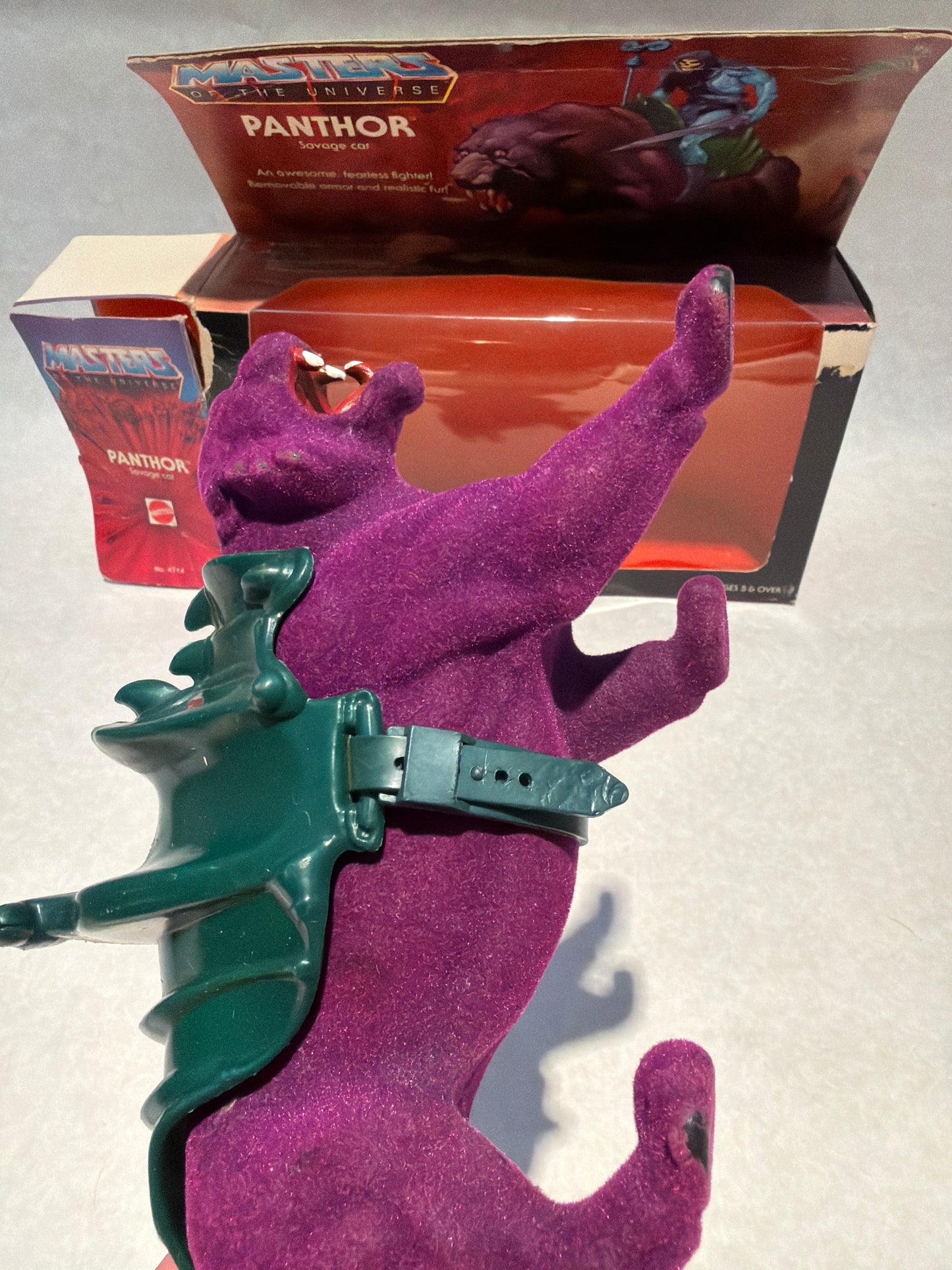 MOTU Vintage Panthor in  Box 1982