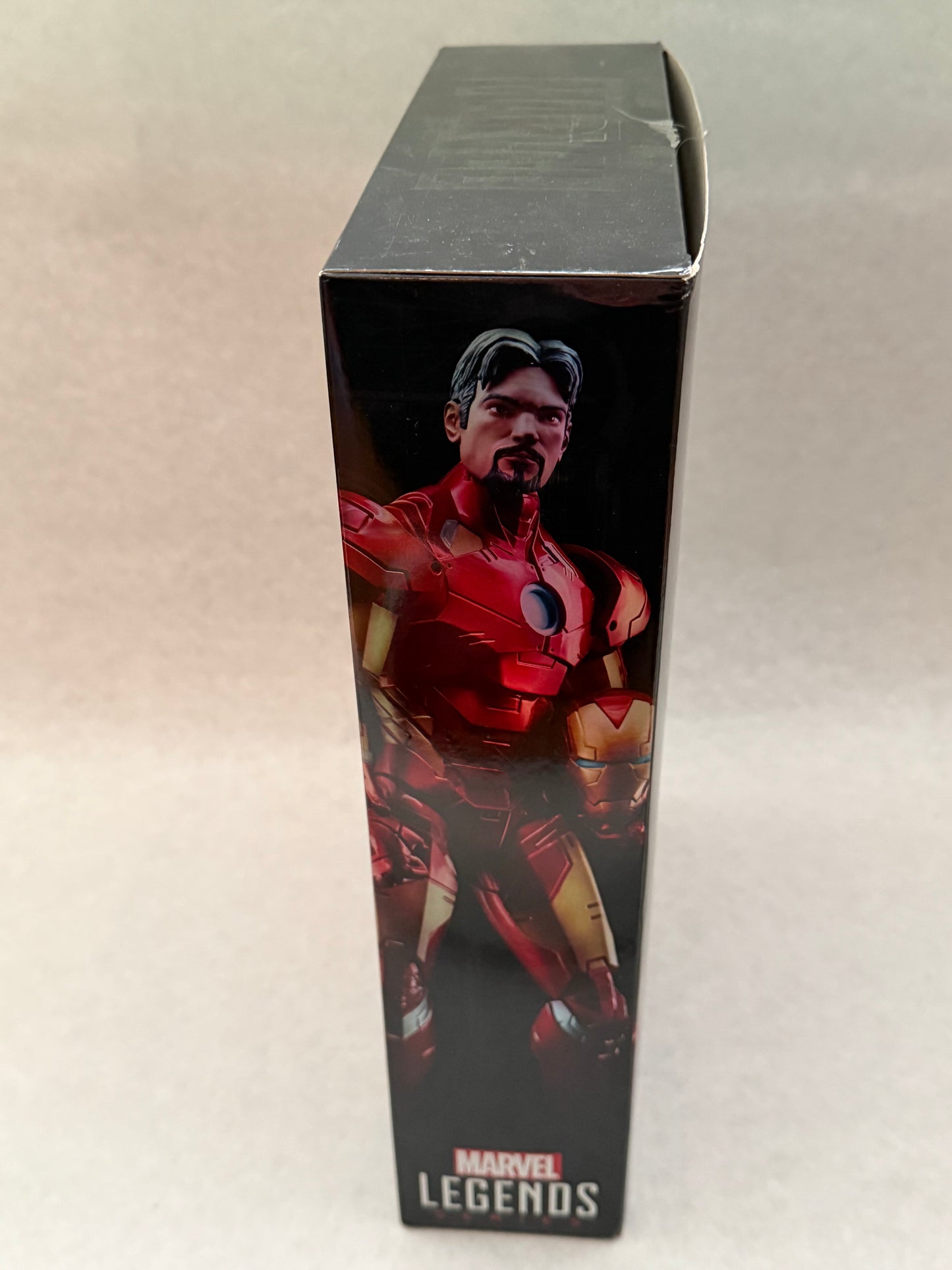 Marvel Legends Series Iron Man