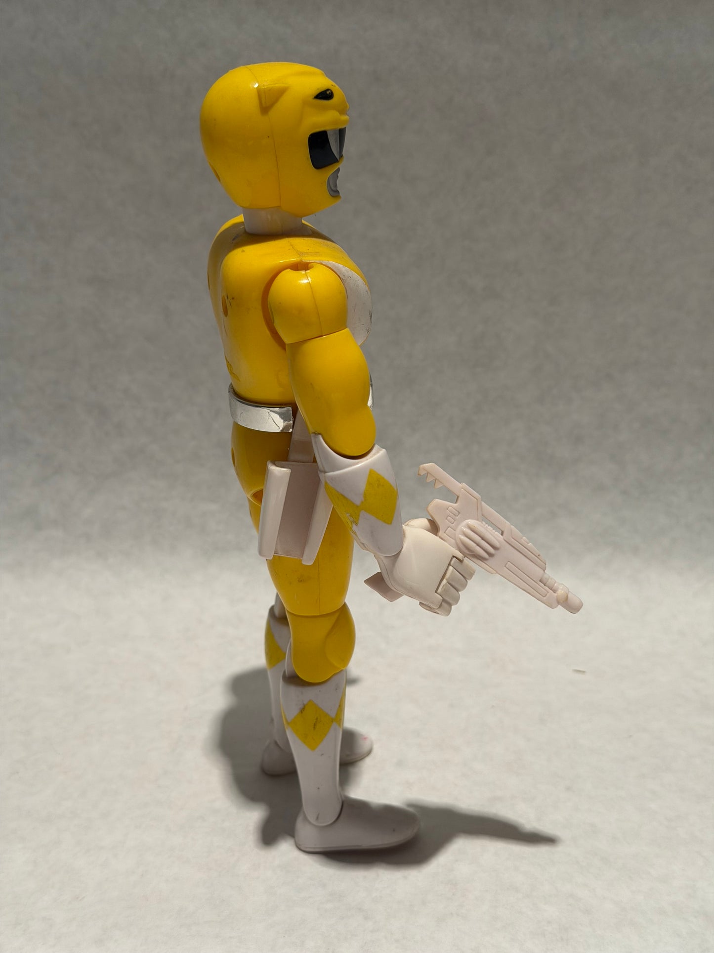 Vintage Power Rangers Yellow w Weapon