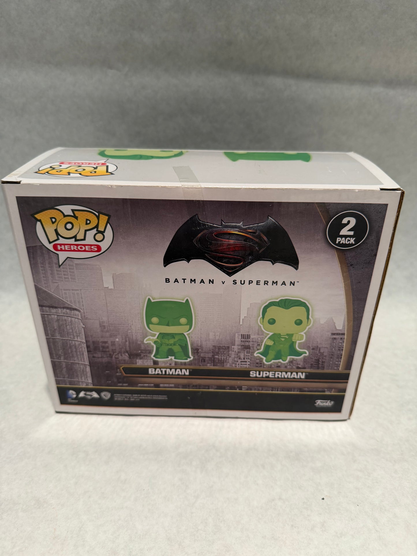 Funko Pop 2 Pack Batman vs Superman Glow in the Dark